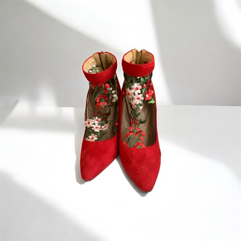 Chase + Chloe Red Floral Heels